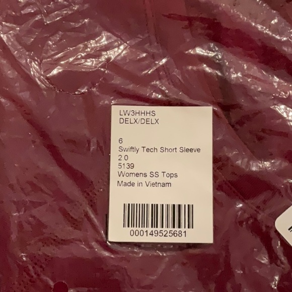 Lululemon Swiftly Tech Short-Sleeve Shirt 2.0 - Picture 6 of 6